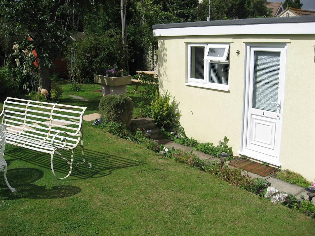Hillside Self Catering Panzió Salisbury Kültér fotó