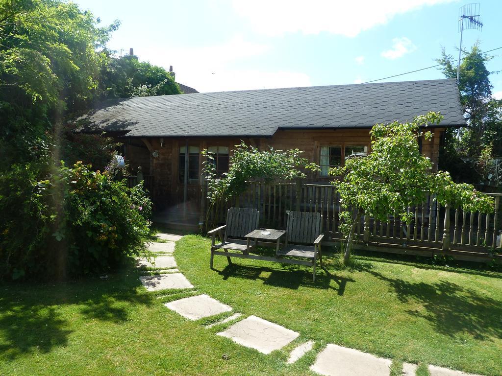 Hillside Self Catering Panzió Salisbury Kültér fotó