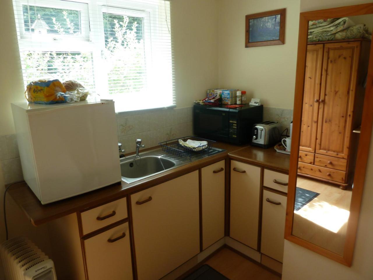 Hillside Self Catering Panzió Salisbury Kültér fotó