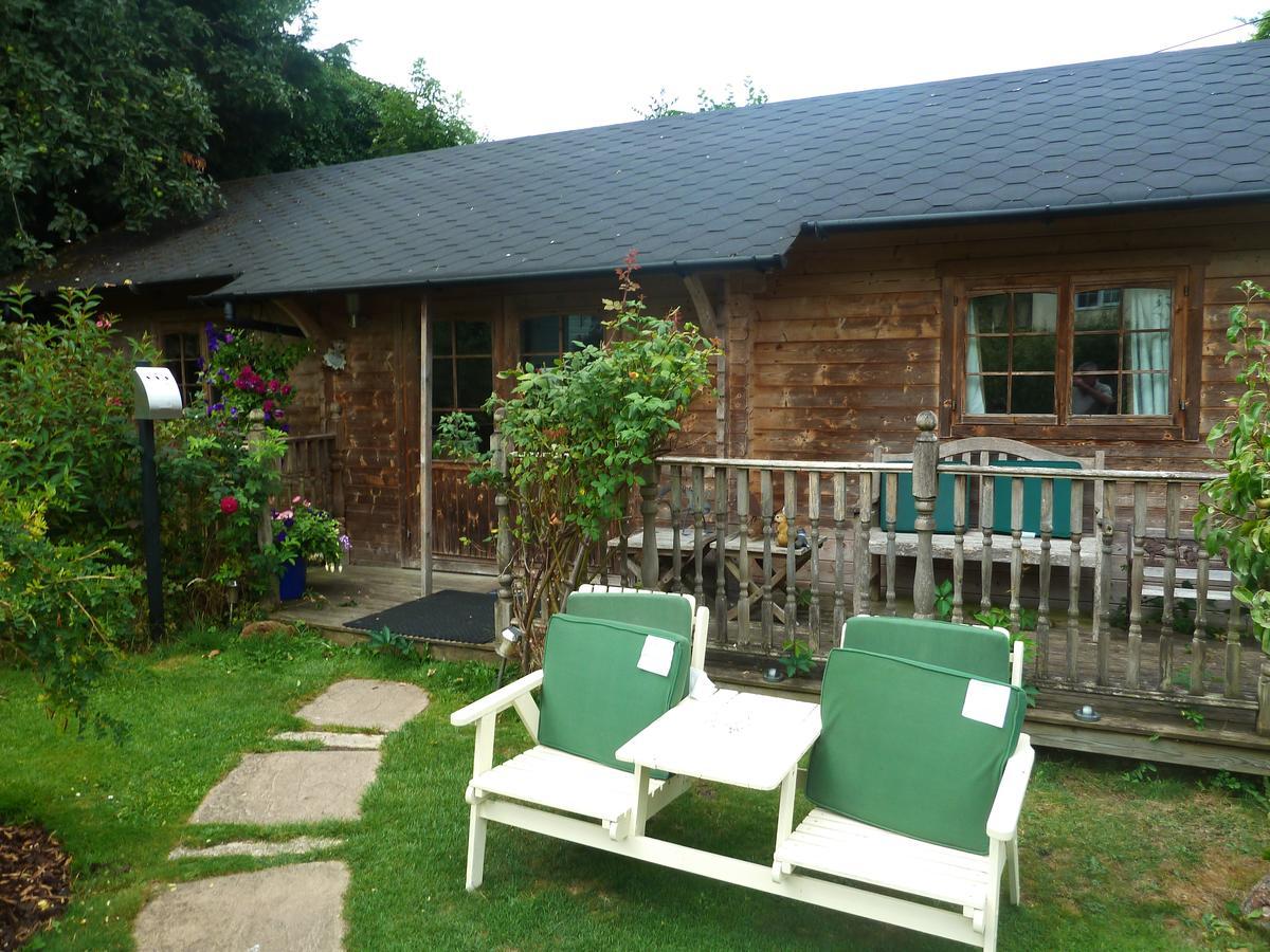 Hillside Self Catering Panzió Salisbury Kültér fotó